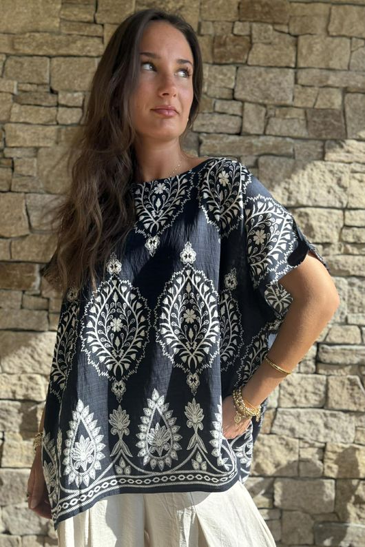 Yara Morrocan Box Top Navy